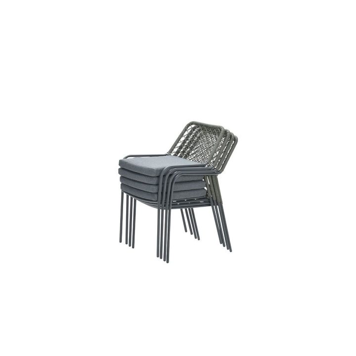 Dido dining fauteuil | carbon black | mosgroen stoel dido dining mosgroen VanderSpek stapel