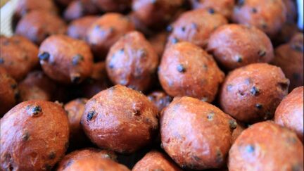 Afbeelding bij nieuwsbericht - Decemberactie: Gratis zak oliebollen - Spekvoordeel.nl