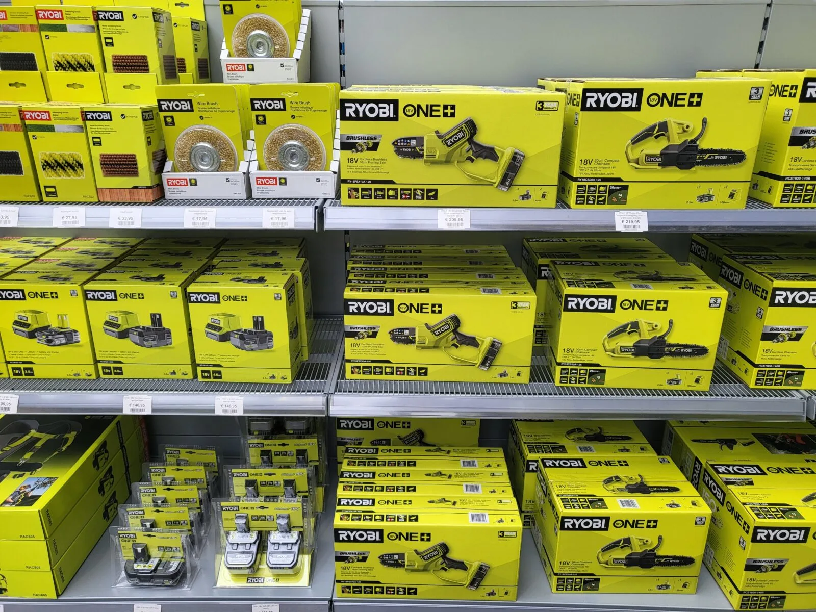 Gereedschap Ryobi - Van der Spek Vers en Tuin - Zevenhuizen